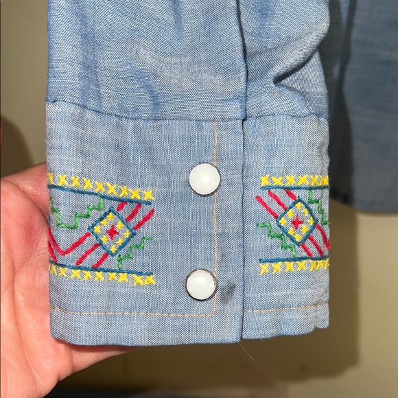 Rare 70’s Vintage Embroidered Blue Western Shirt - Picture 7 of 9
